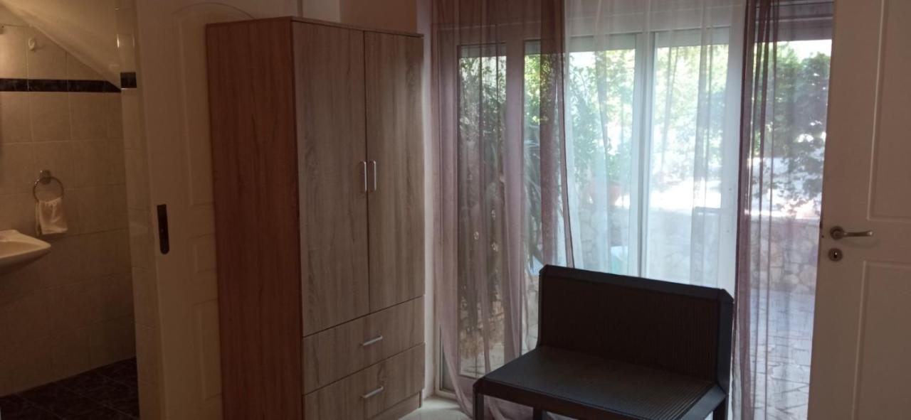 Marilen Apartment Livadia  Exterior foto