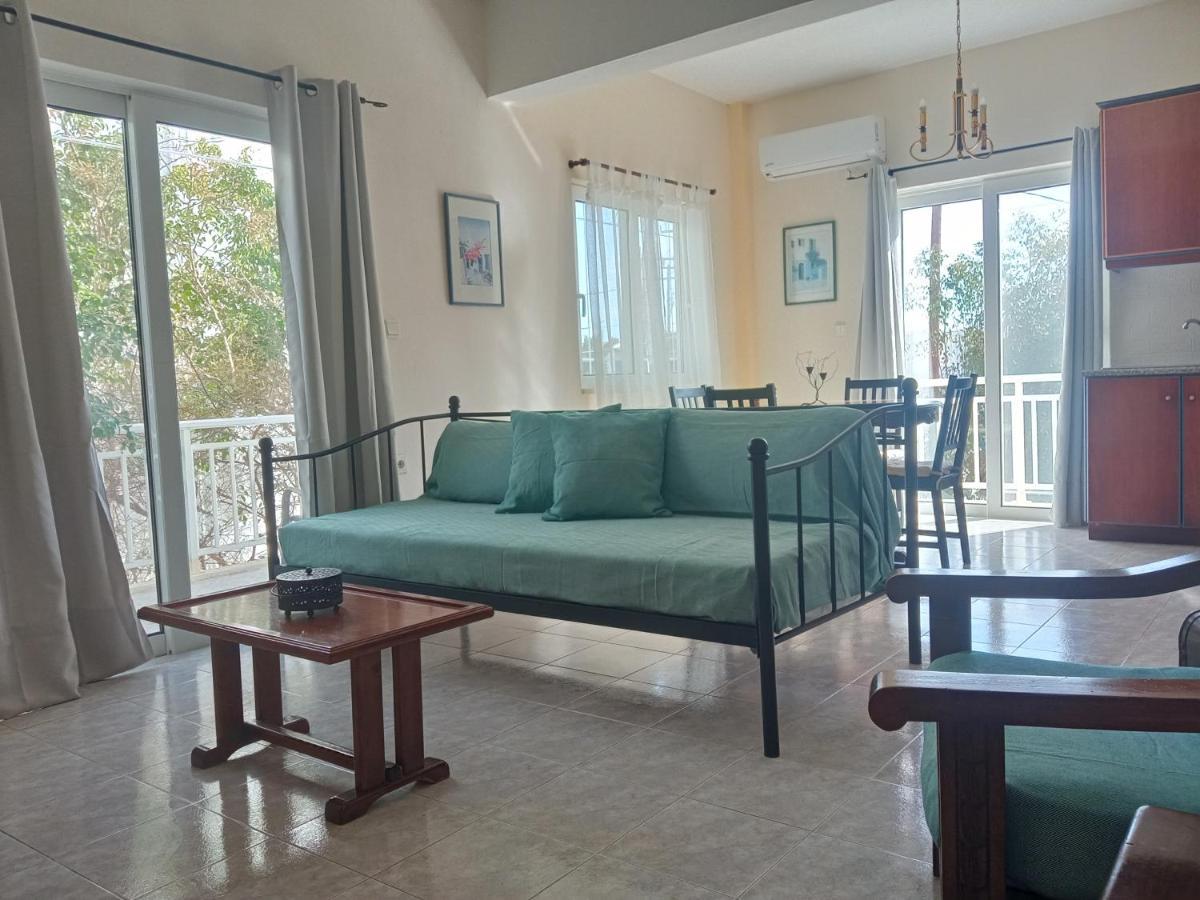 Marilen Apartment Livadia  Exterior foto